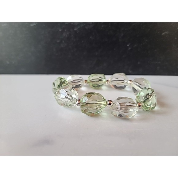 Vintage Green And Clear Beaded Stretchy Plastic Bracelet - Picture 4 of 10